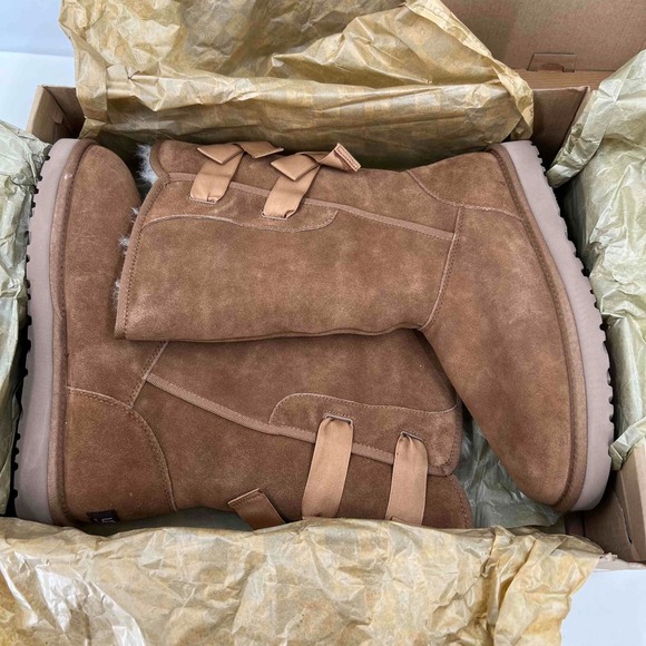 UGG Everleigh 1005386 Tall Tan Sheepskin Boots with Bows Size US10  EU41 NEW BOX - Picture 10 of 12